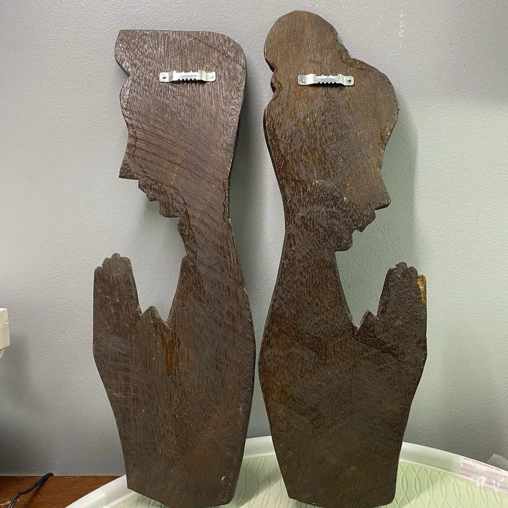 Vintage African Wooden Wall Art. Carved&Painted Teak/Ebony Wood Praying Hand 15